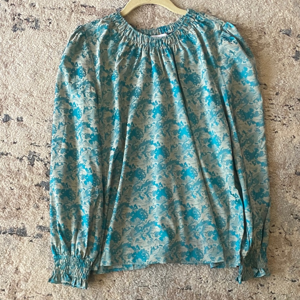 Sugarlips Blue Floral Blouse